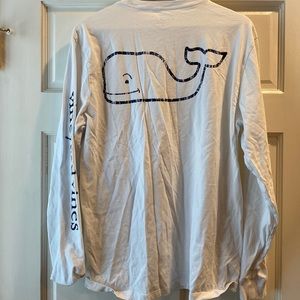 Mens long sleeve Vineyard Vines t-shirt